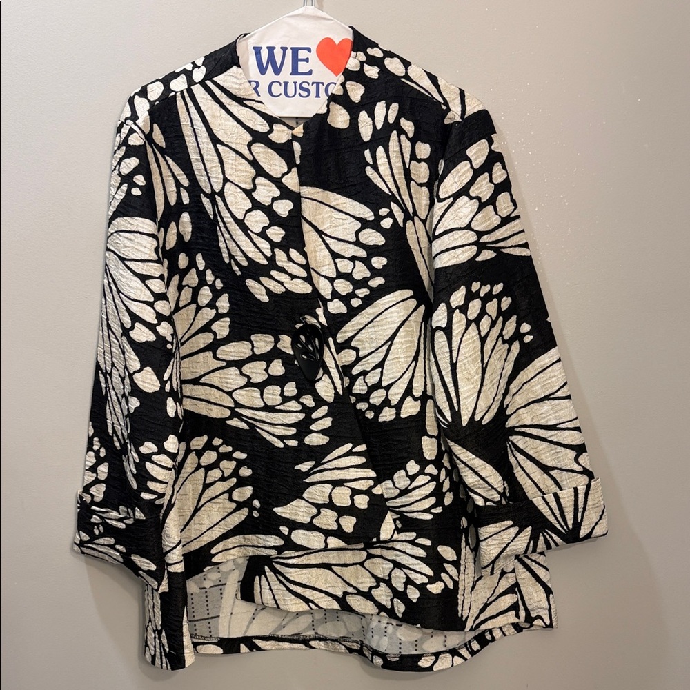Joseph Ribkoff Black and White Printed Jacket